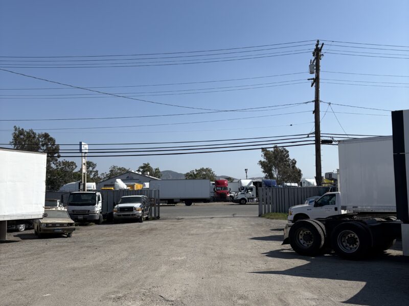Valley Blvd - Truck/Trailer
