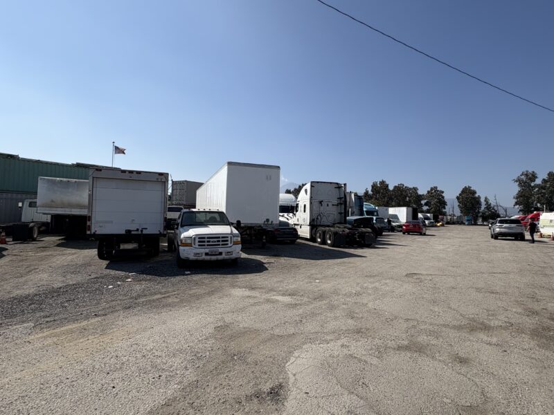 Valley Blvd - Truck/Trailer