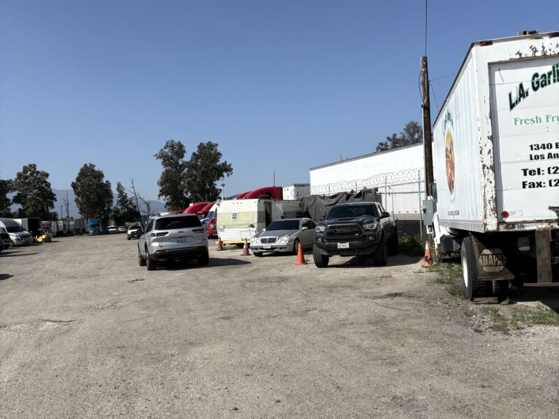 Valley Blvd - Truck/Trailer